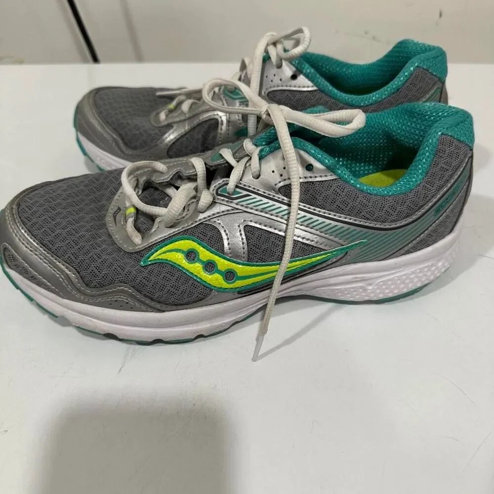 Saucony size cohesion